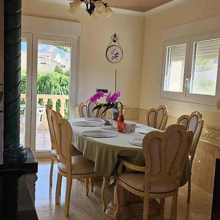 Villa Tres Palmeras En Alfaz Del Pi , Albir, Benidorm *